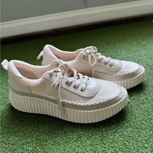 Dolce vita sneakers